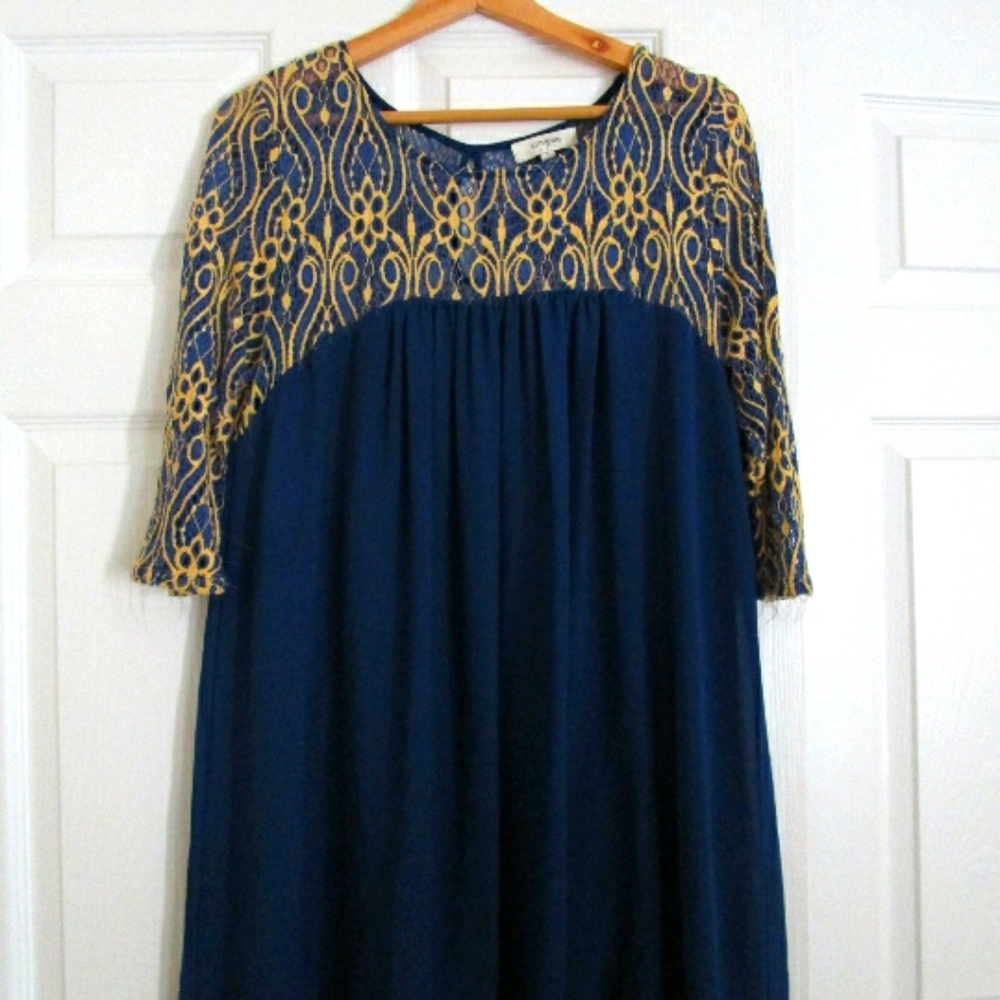 Umgee Woman's Long Sleeve Dress